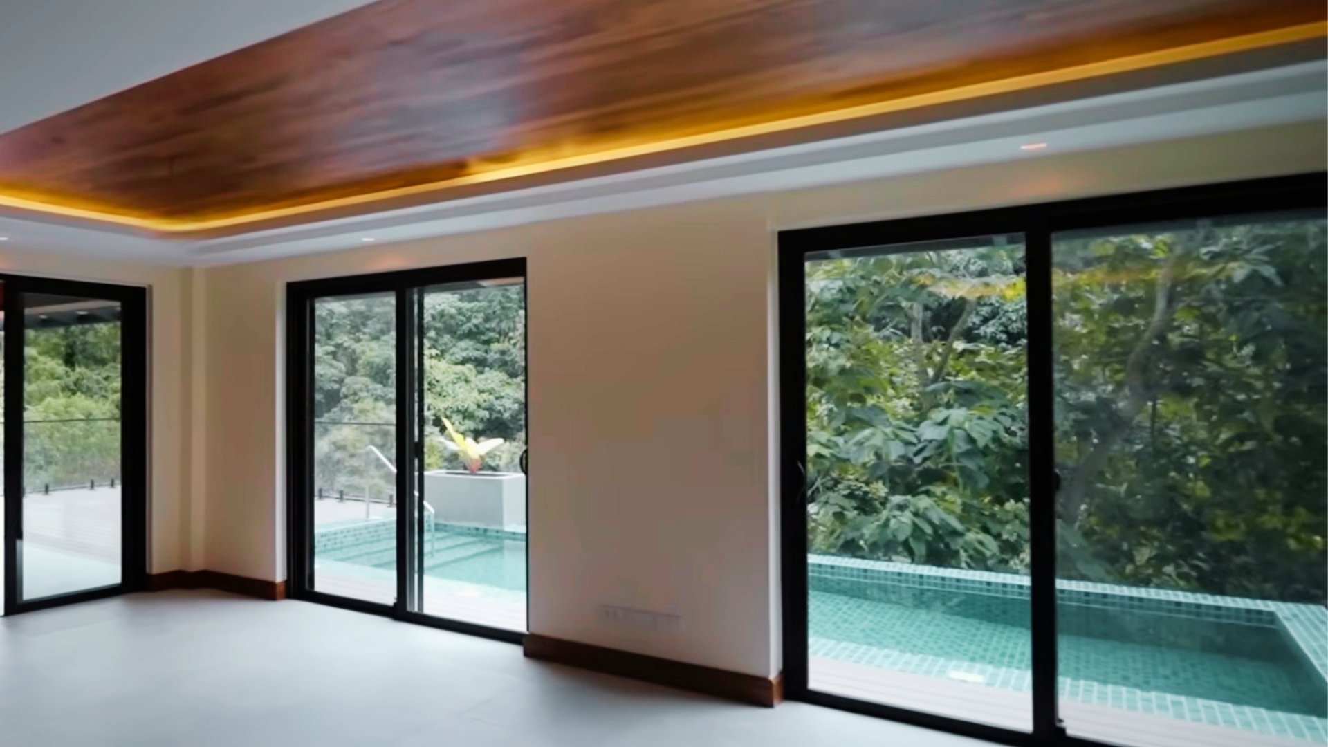 Indoor-outdoor flow to pool deck